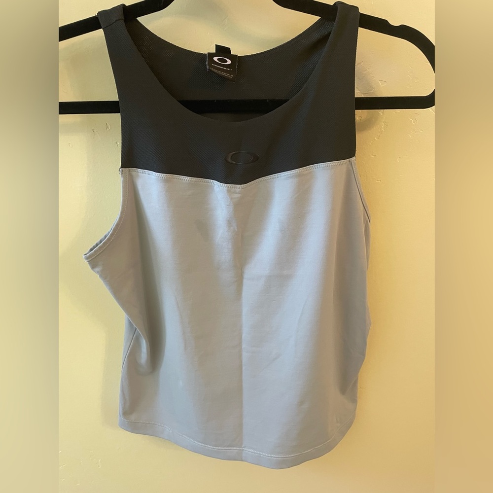 Oakley Athletic Crop Tank Top